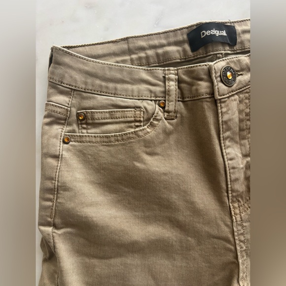 Desigual Exotic Miami Skinny Pant in Tan US Size 4 Euro Size 38 - Picture 5 of 16